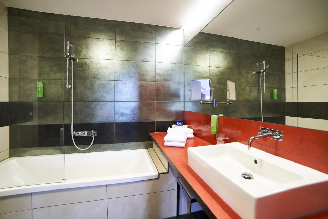 Hotel Maxlhaid Вельс Экстерьер фото