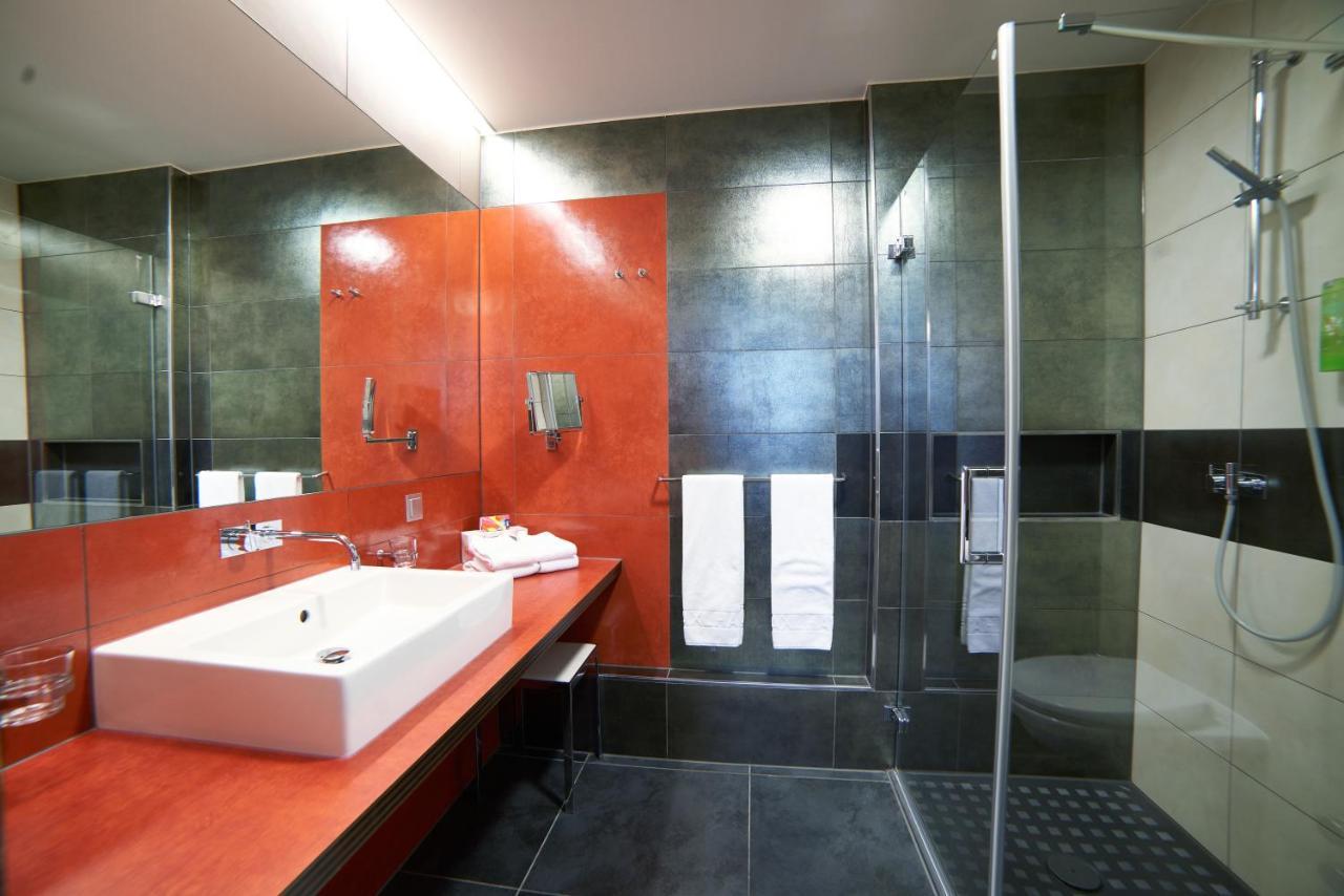 Hotel Maxlhaid Вельс Экстерьер фото