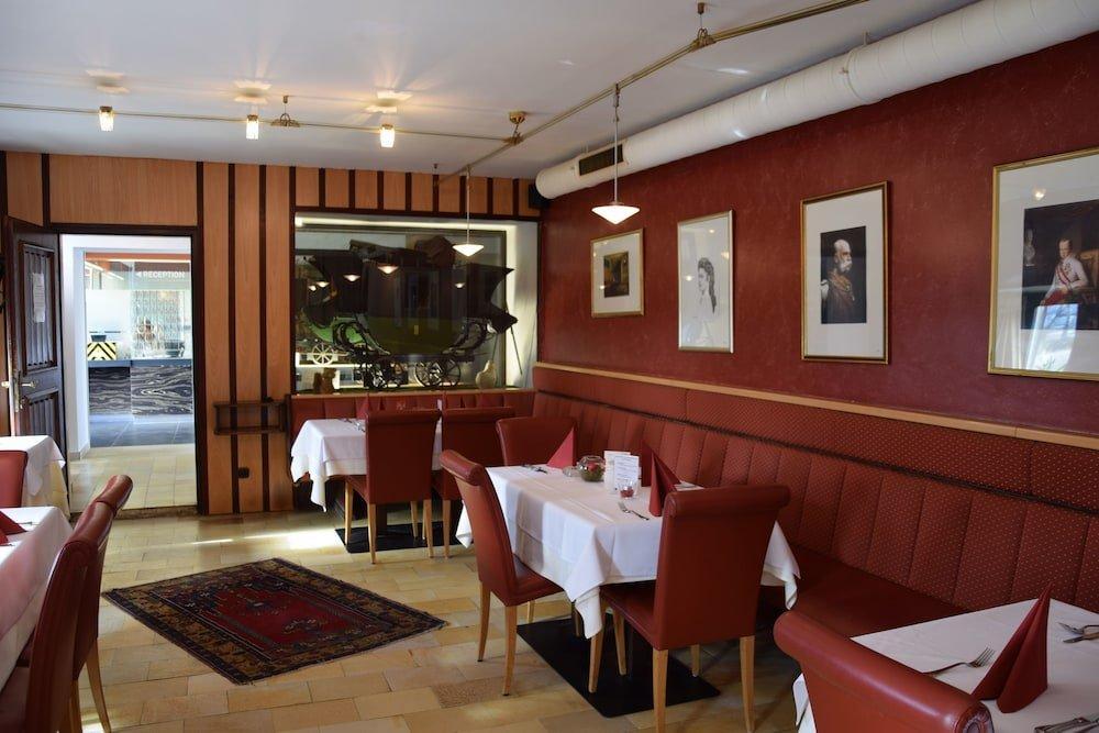 Hotel Maxlhaid Вельс Экстерьер фото