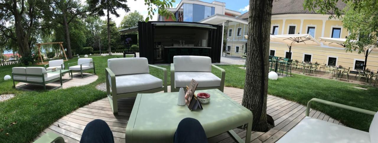 Hotel Maxlhaid Вельс Экстерьер фото